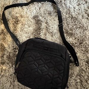 Lug RFID Medium Crossbody RANGER